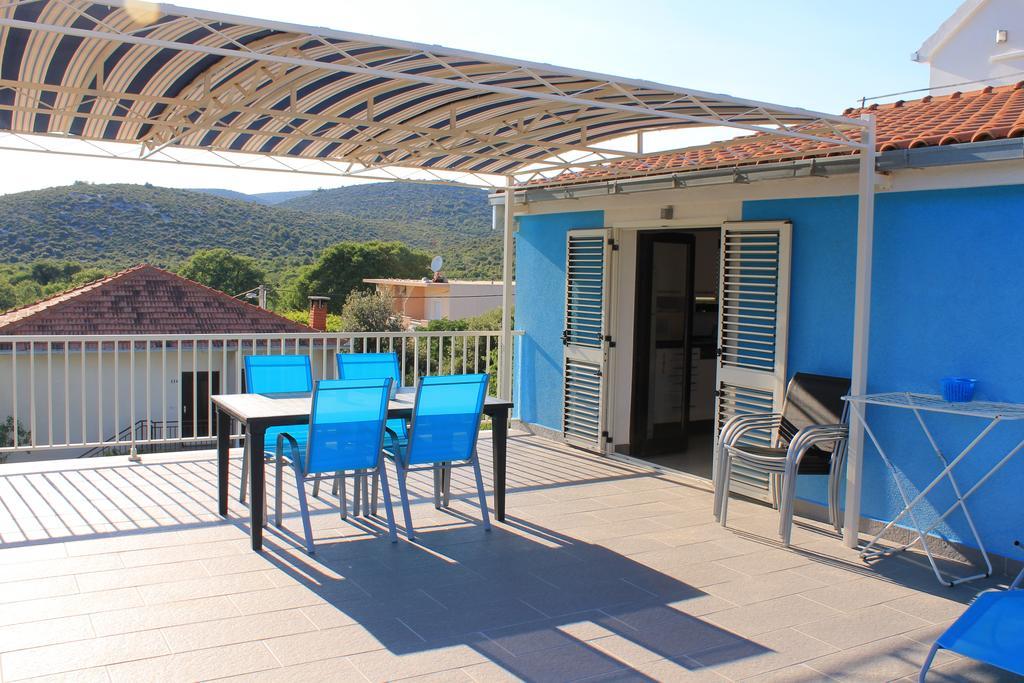 Yerkovic *